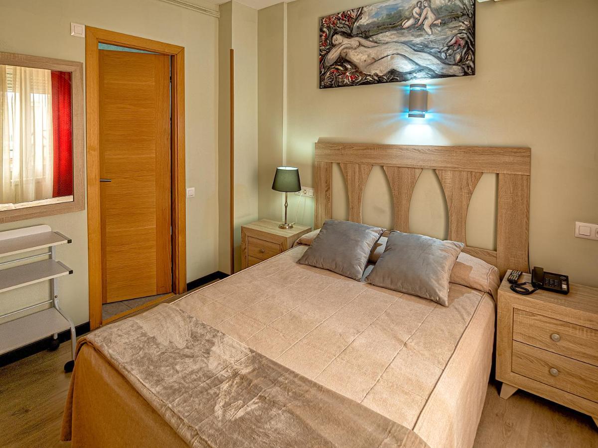 Hostal Real อารันเควซ ภายนอก รูปภาพ
